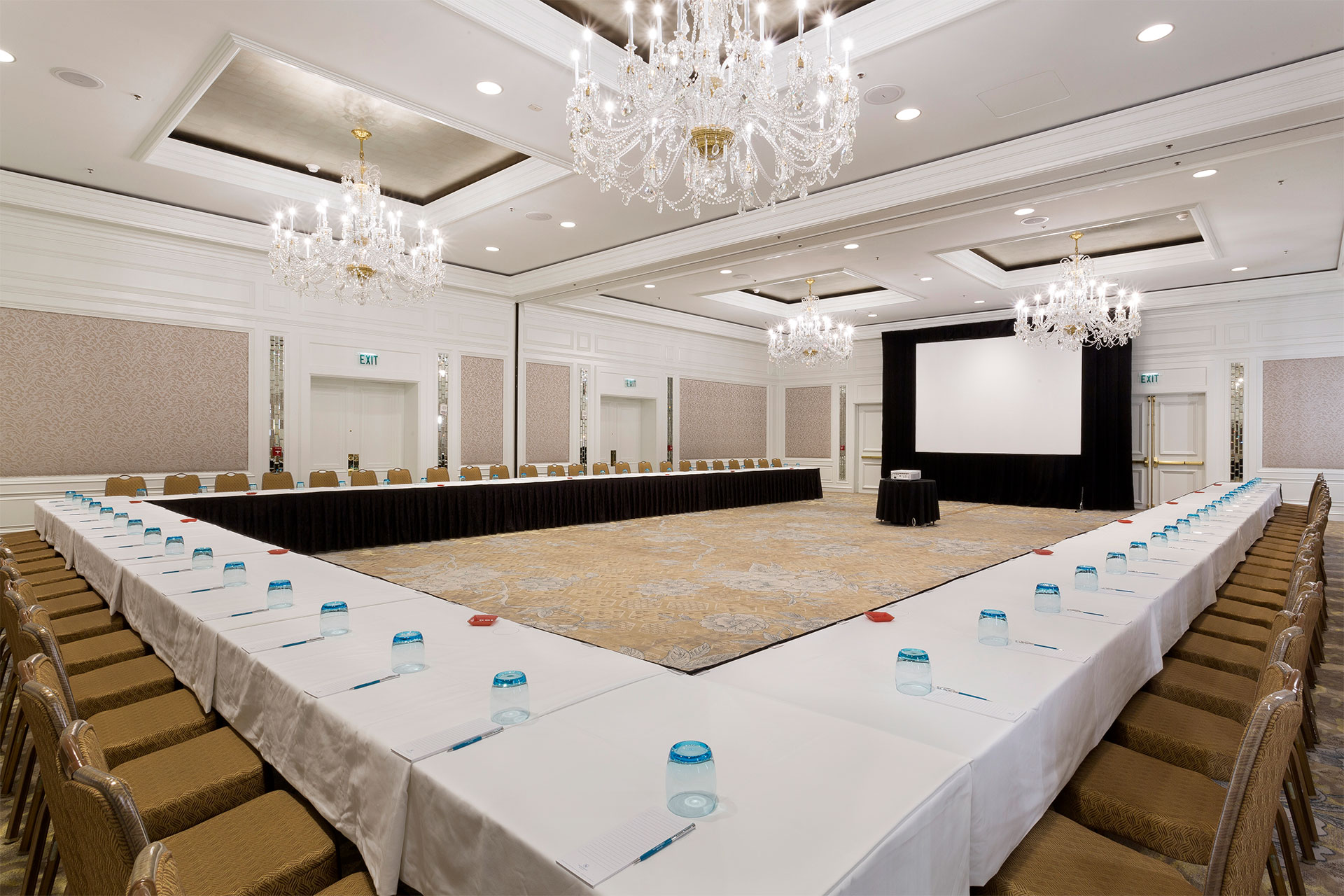 Large Conference Meeting Room provided by Woolems Luxury Builders in Florida