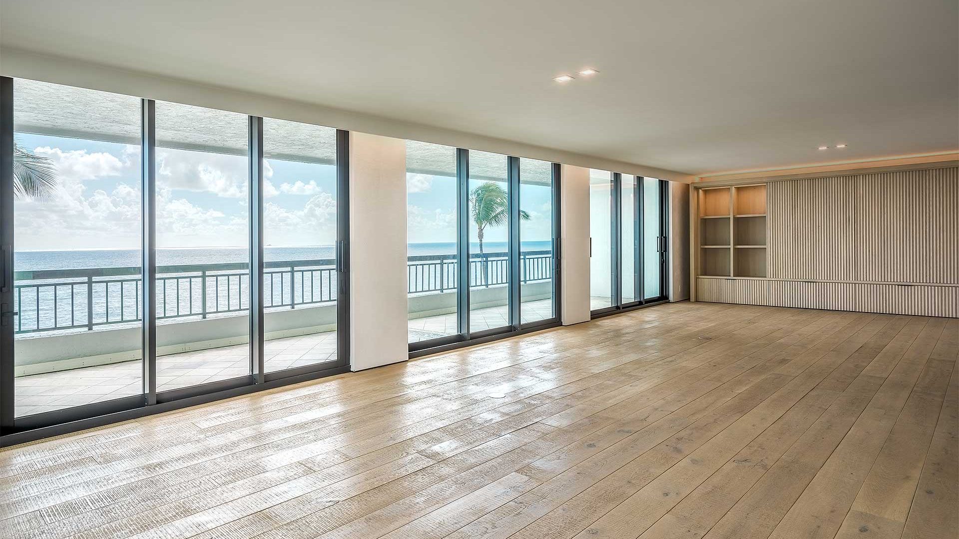 401BrightonCondo_006