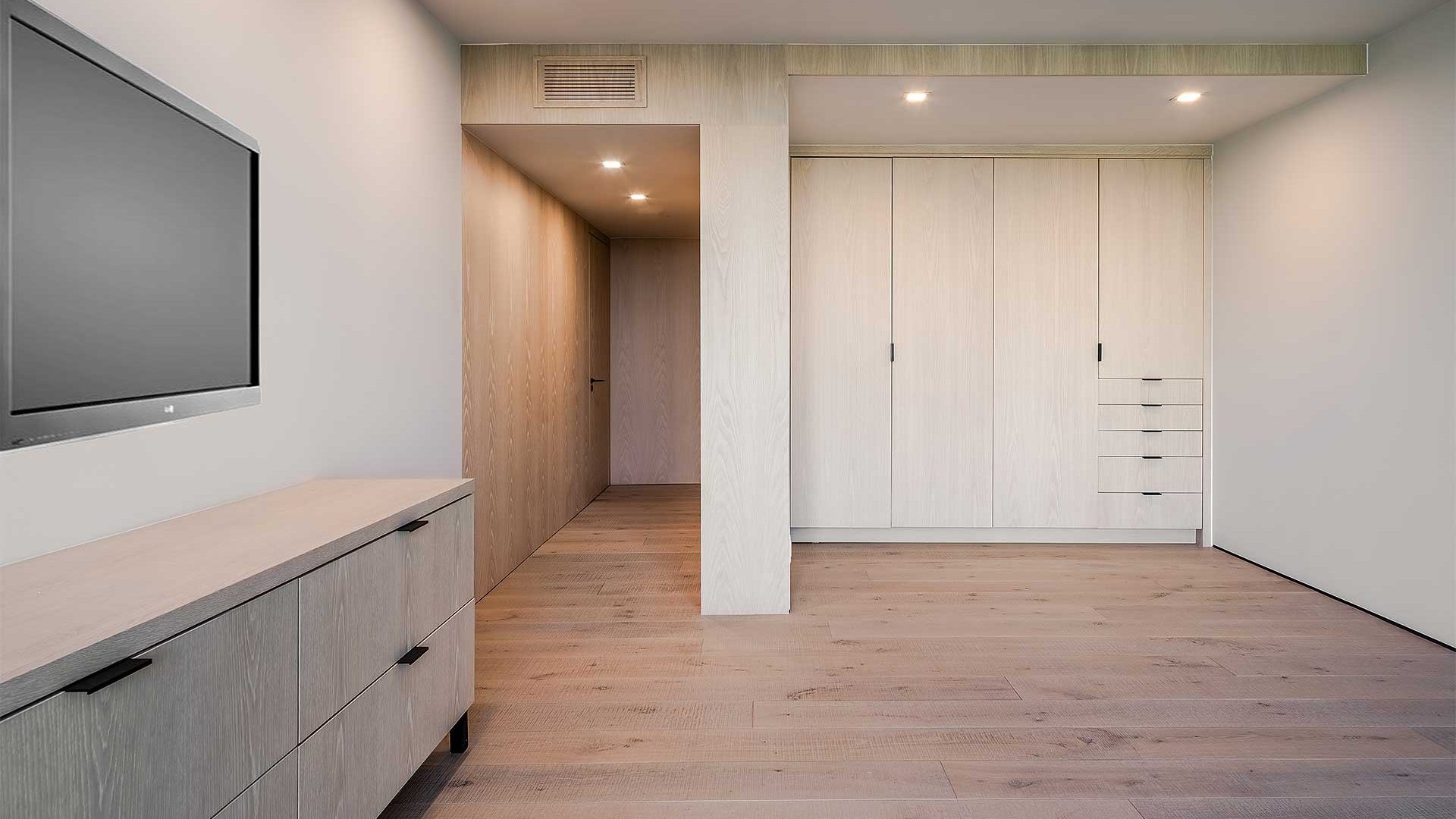 401BrightonCondo_019